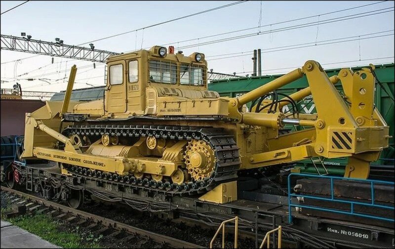 ЧТЗ ДЭТ-250