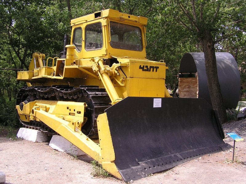 Трактор ЧЗПТ Т-330