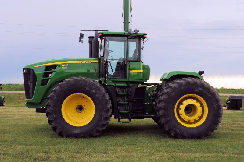 John Deere 9630