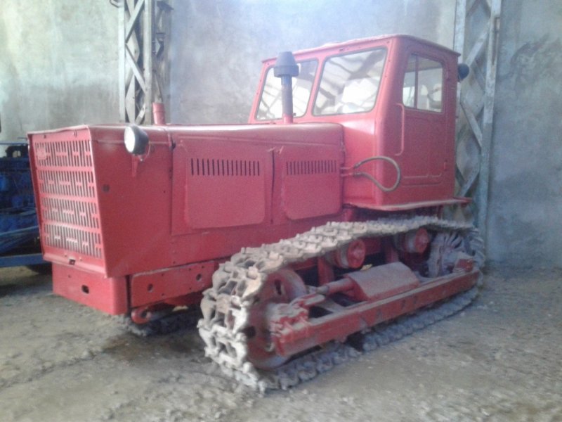 Алтаец трактор т-4