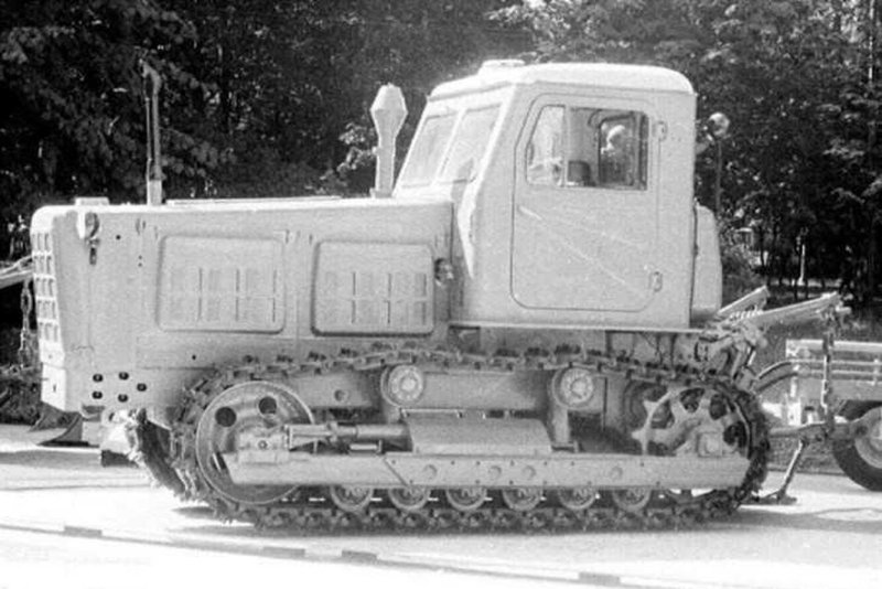 Алтаец трактор т-4