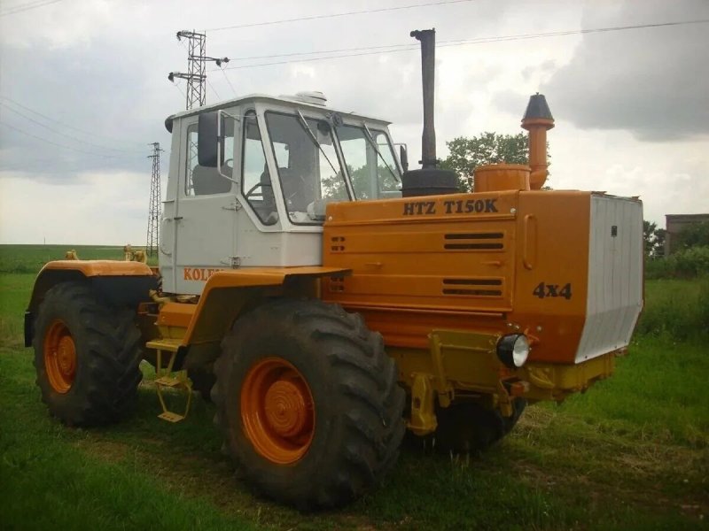 Трактор т150 желтый