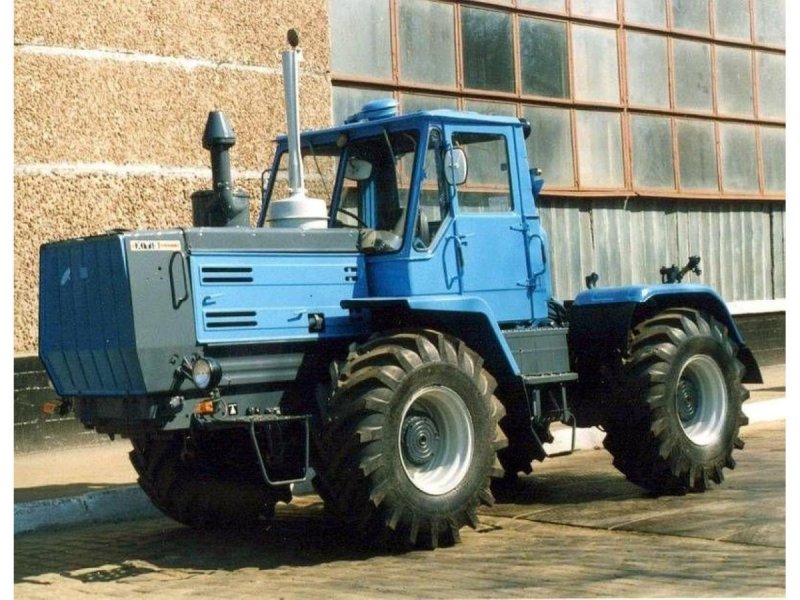 Трактор ХТЗ-150к-09