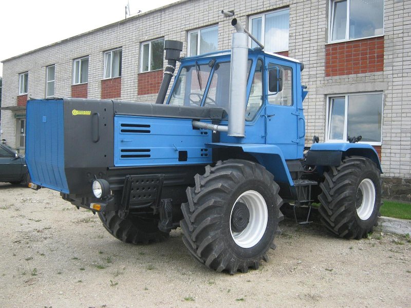 Трактор ХТЗ Т-150