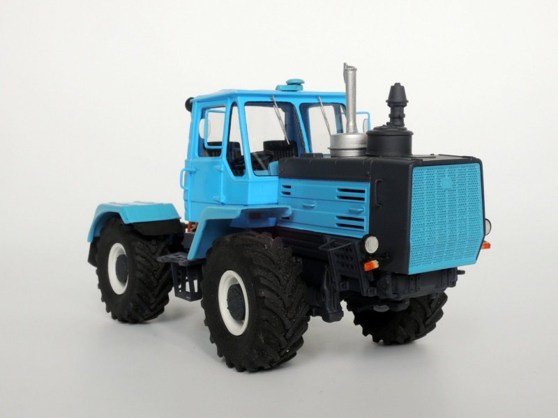Трактор ХТЗ Т-150