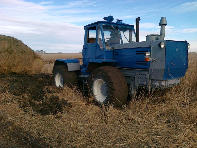 Т150 трактор 2005