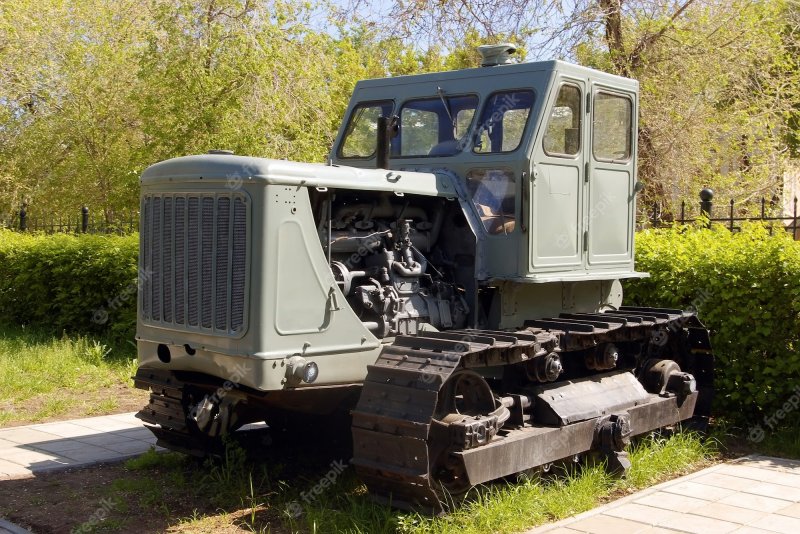 Трак от трактора т 100