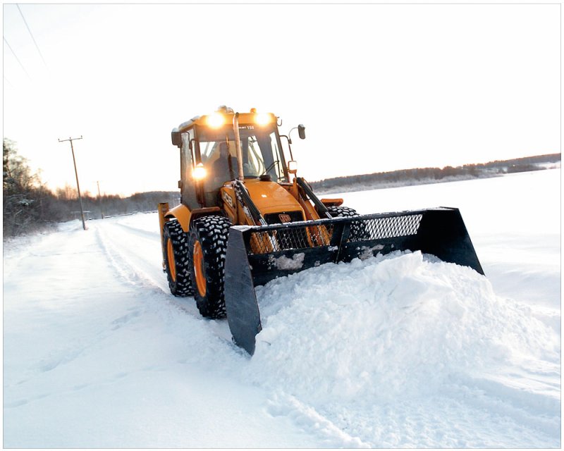 JCB Fastrac уборка снега
