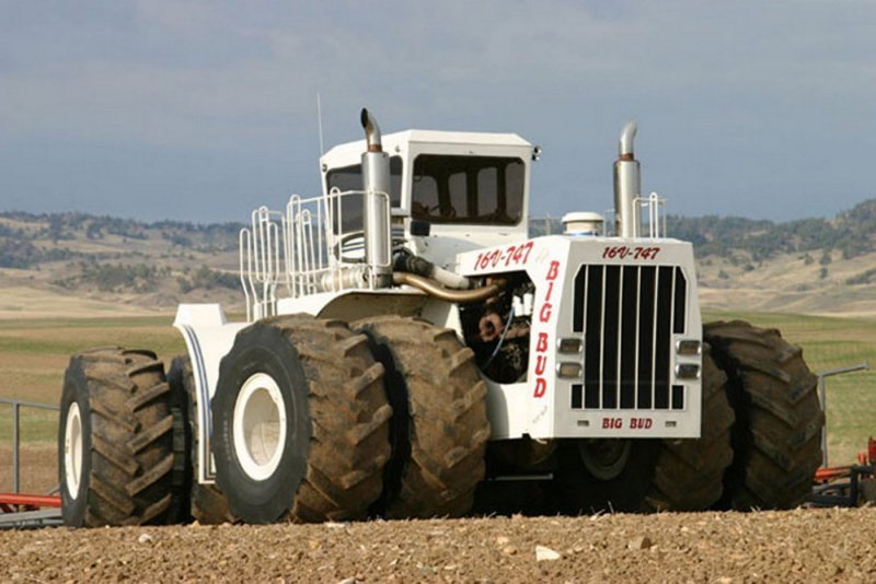 Трактор big Bud 16v-747