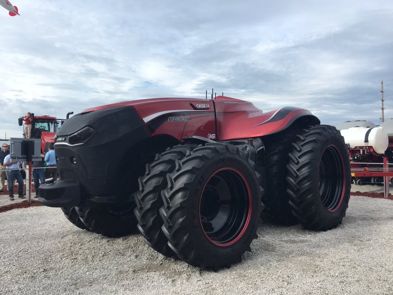 Case IH Magnum беспилотный