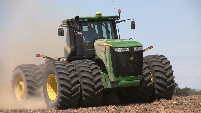 Трактор John Deere 9420