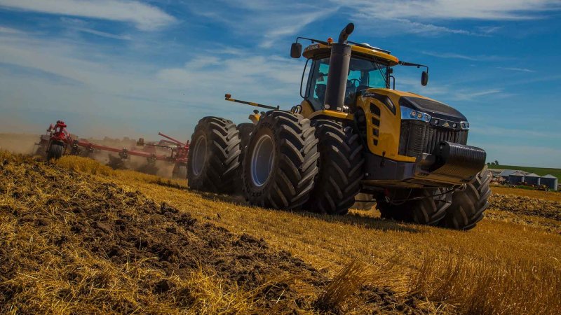 Challenger mt975e