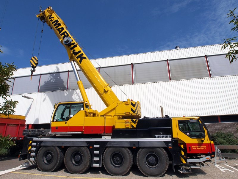 Liebherr LTM 1070