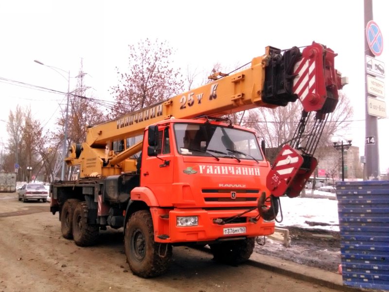 КАМАЗ кран Галичанин 25 тонн