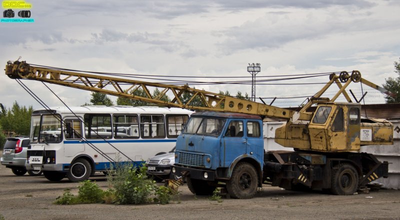 МАЗ 5334 военный автокран