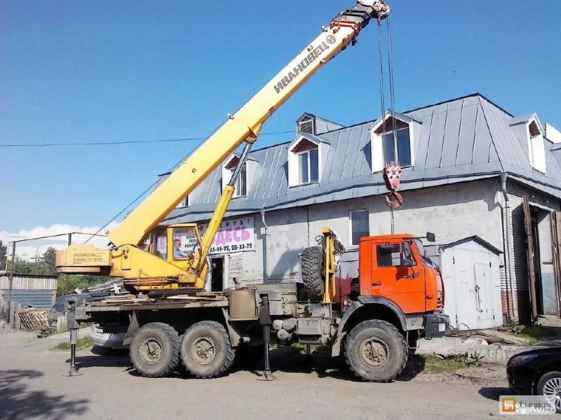 Подъемный кран Ивановец 25 тонн