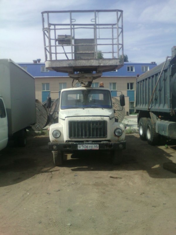 ГАЗ 3307 АГП 18