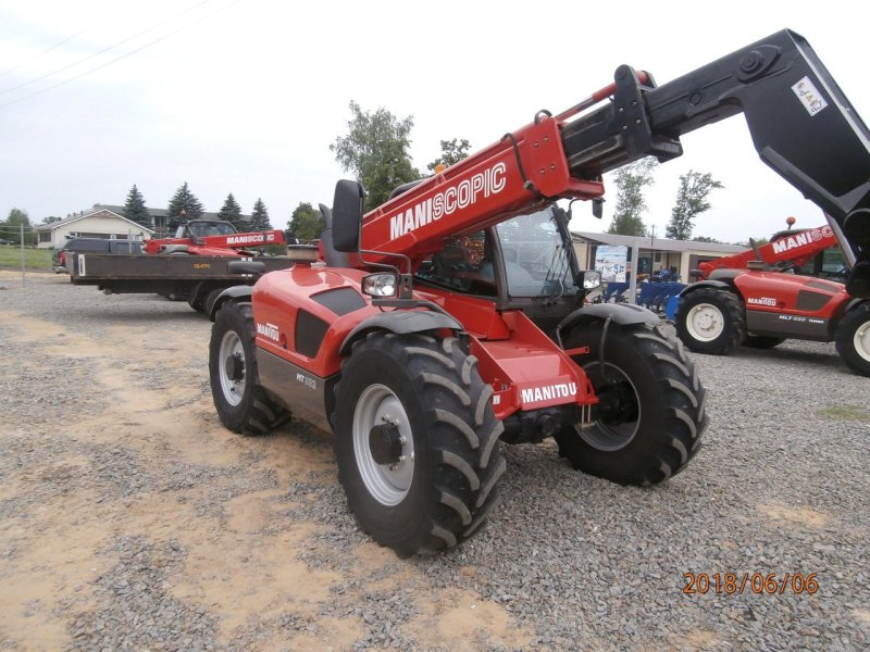 Телескопический погрузчик Manitou 735