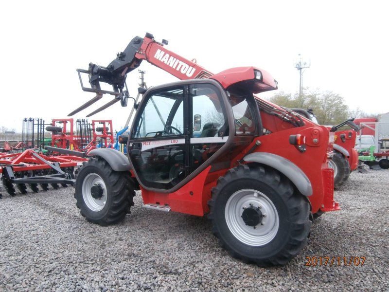 Телескопический погрузчик Manitou 735