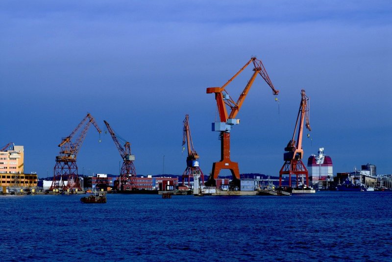 Таганрогский морской торговый порт погрузчик