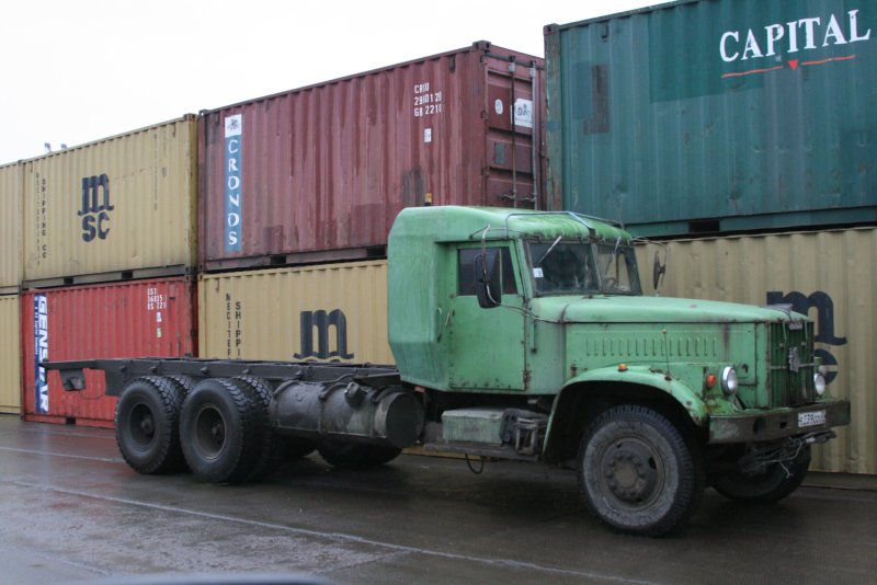 КРАЗ 257 контейнеровоз
