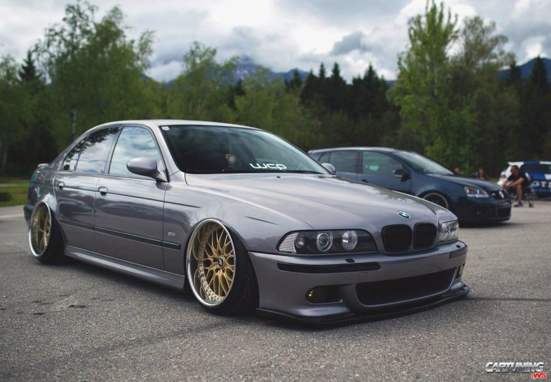 BMW 525 e39