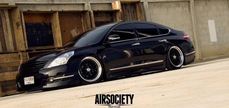 Nissan Teana j32 stance