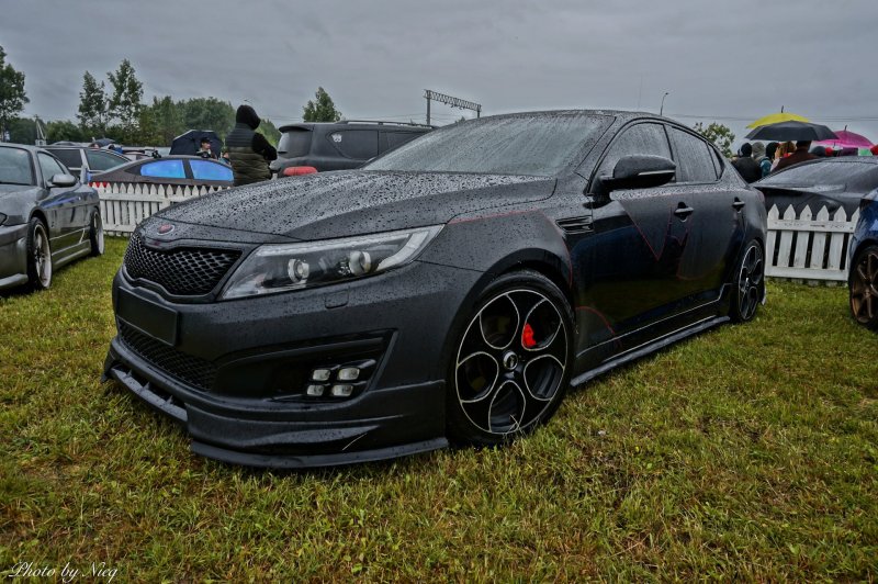 Тюнинговая Kia Optima