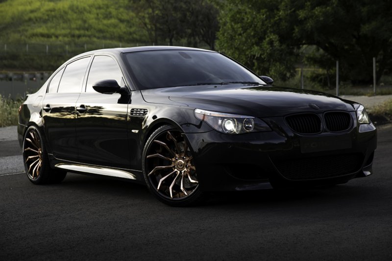 BMW m5 e60 Black