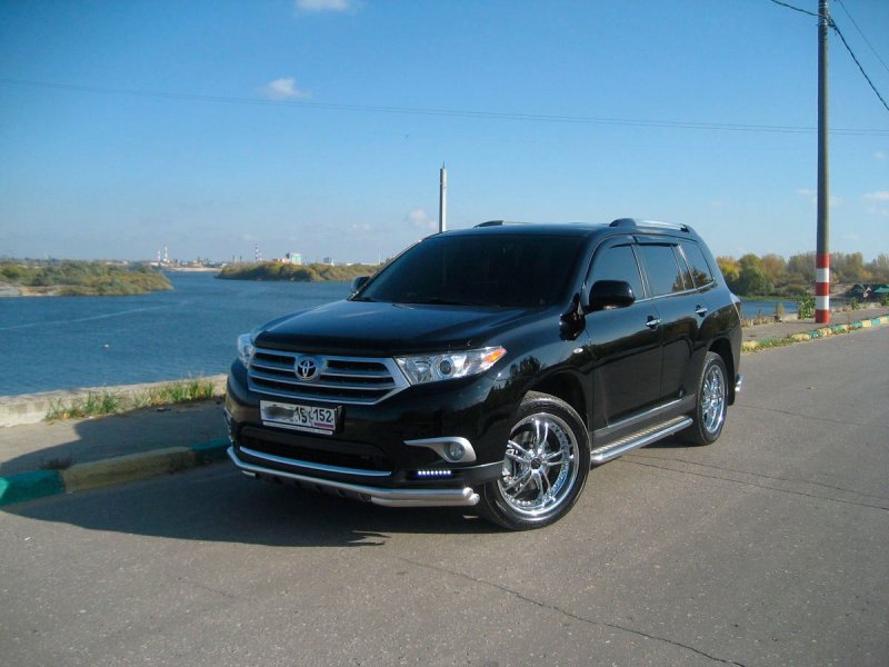 Toyota Highlander 2013 обвес