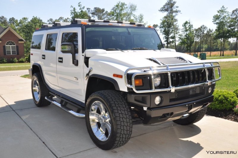 Тюнингованный Hummer h2