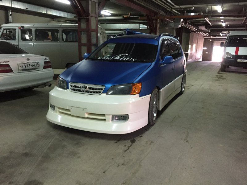 Toyota ipsum TRD