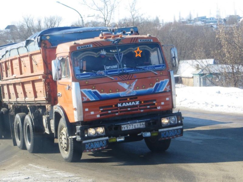 Тюнингованный КАМАЗ-5320