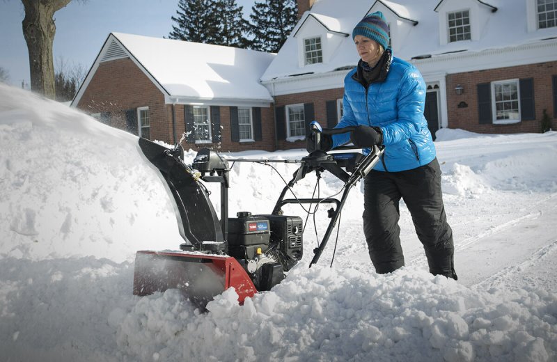 Snow Thrower снегоуборщик