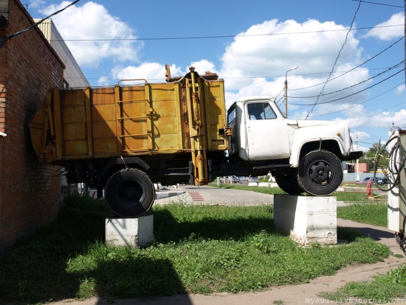 ГАЗ 53 ко 413 мусоровоз