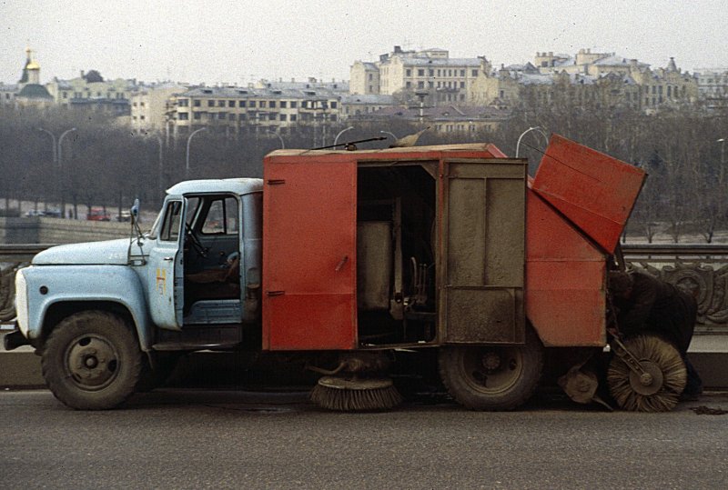 ГАЗ 53 подметально-уборочная