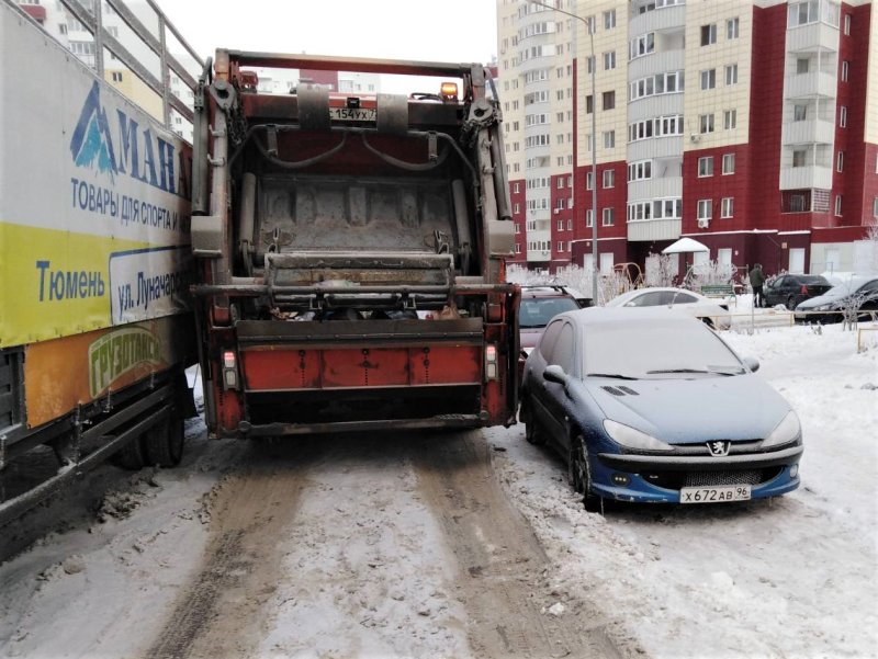 Водитель мусоровоза