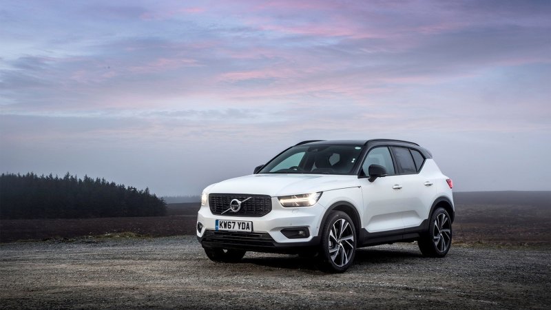 Volvo кроссовер xc40