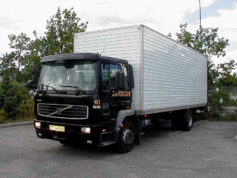 Volvo FL 6x2