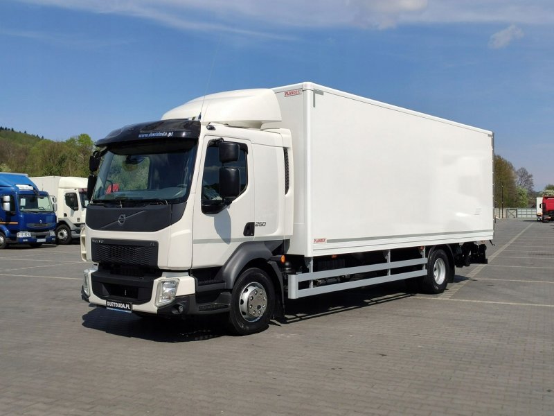 Volvo fl6 250