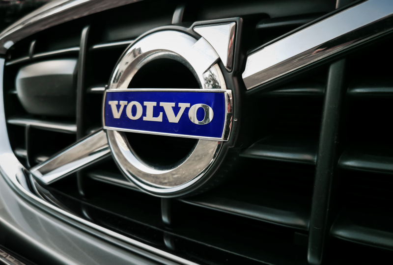 Volvo логотип 2021