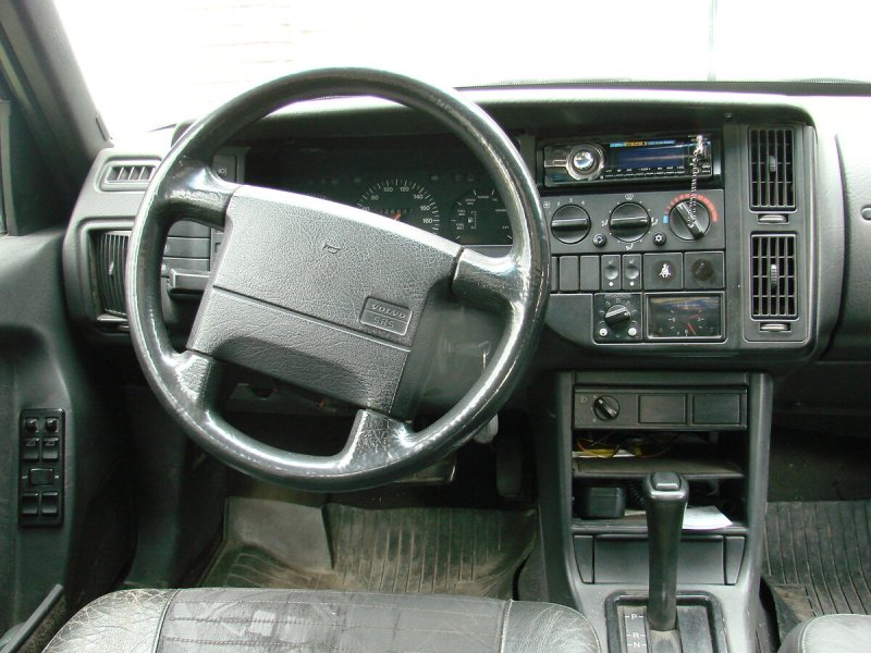 Volvo 440 '1995 Interior