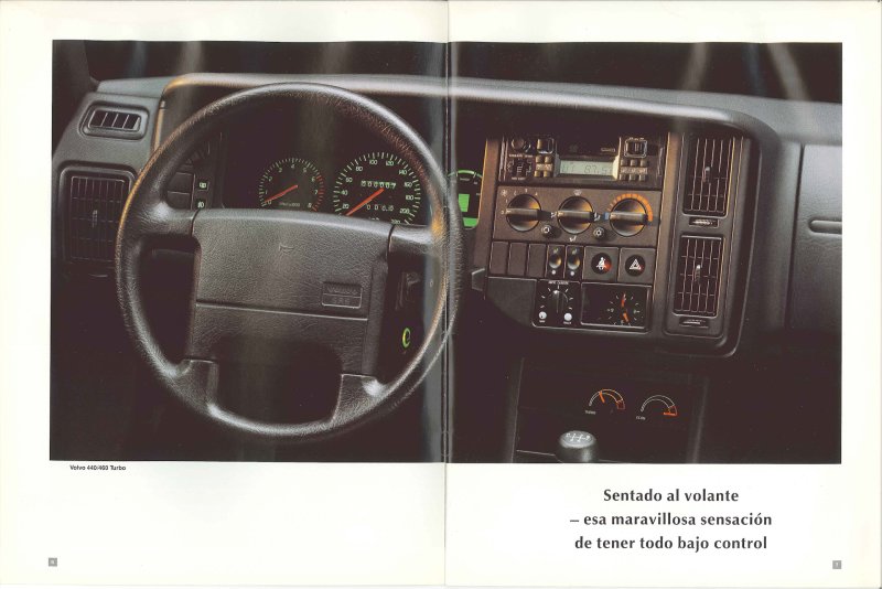 Volvo 460 Interior