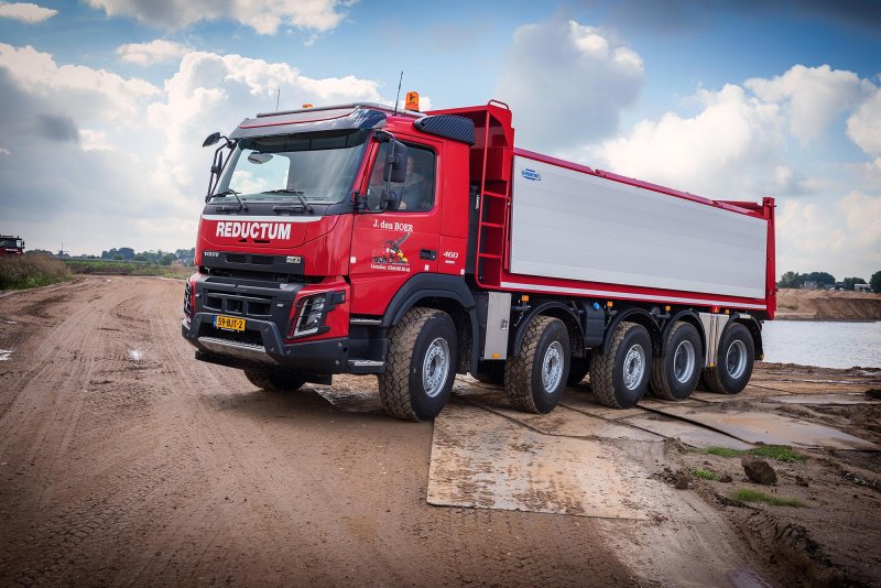 Volvo FMX 10x4 540