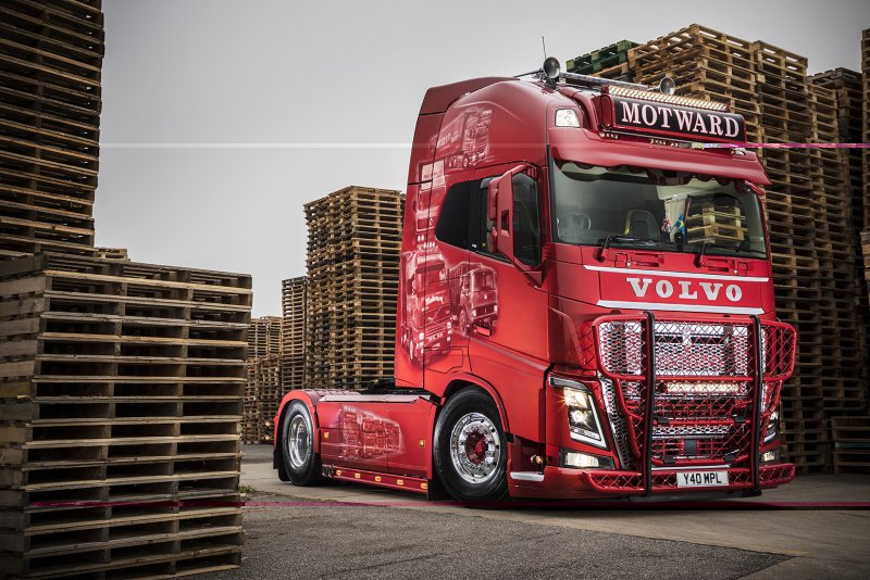 Грузовик Volvo fh16