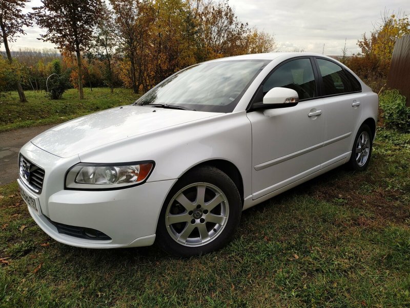 Volvo s40 II