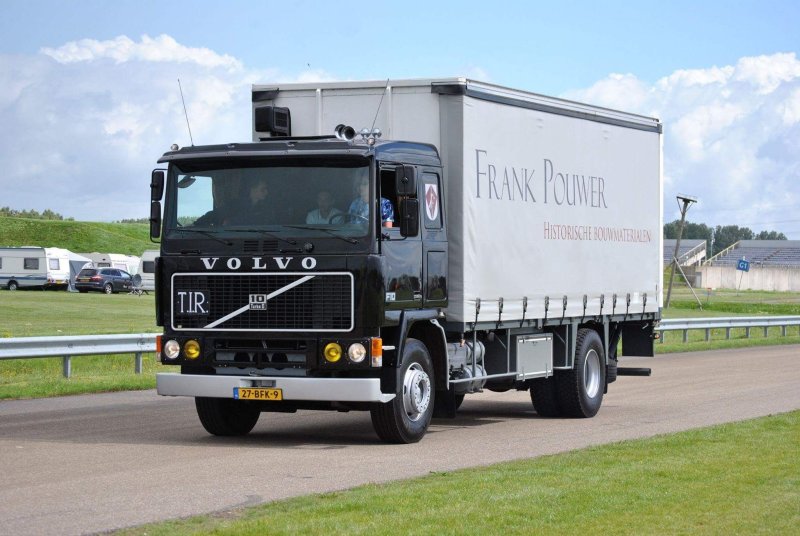 Фургон Volvo f10