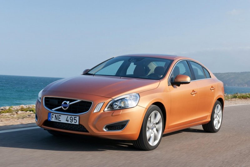 Volvo седан s60 2010