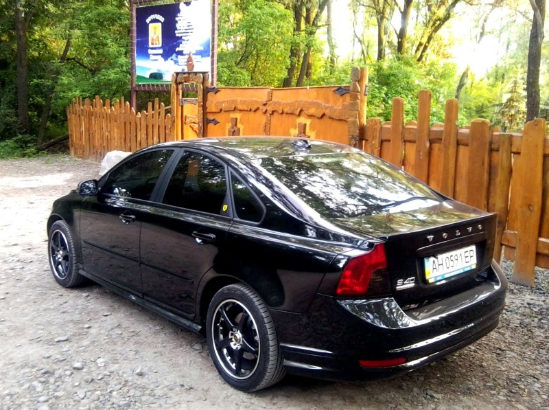 Volvo s40 Tuning Black