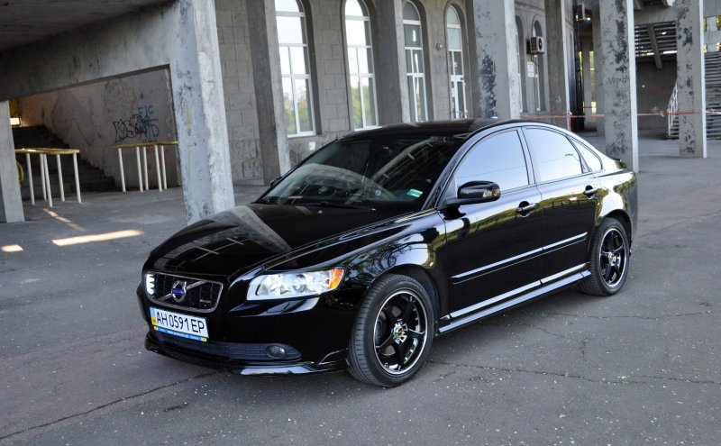 Volvo s40 Tuning Black